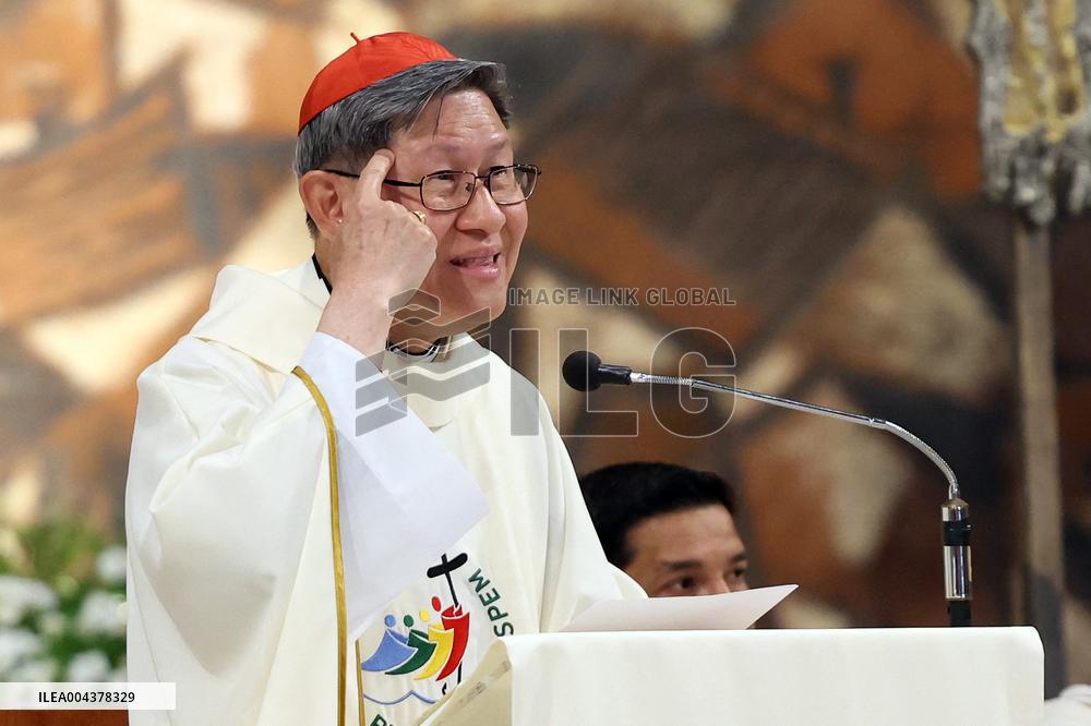 Cardinal Tagle Celebrates Mass in Centocelle - Rome