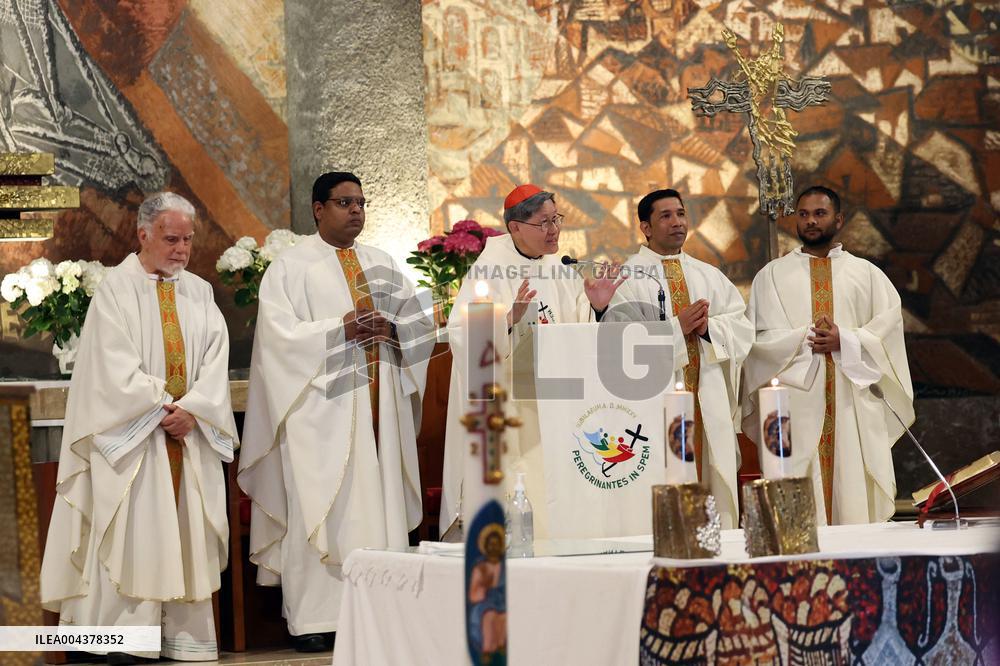 Cardinal Tagle Celebrates Mass in Centocelle - Rome