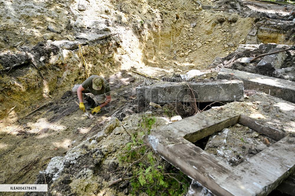 Exhumation of Soviet burials at Hill of Glory in Lviv