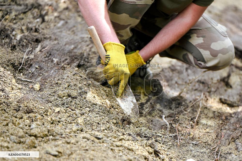 Exhumation of Soviet burials at Hill of Glory in Lviv