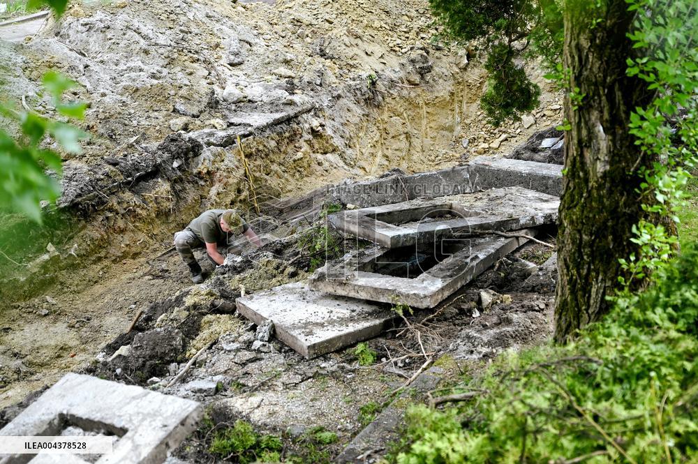 Exhumation of Soviet burials at Hill of Glory in Lviv