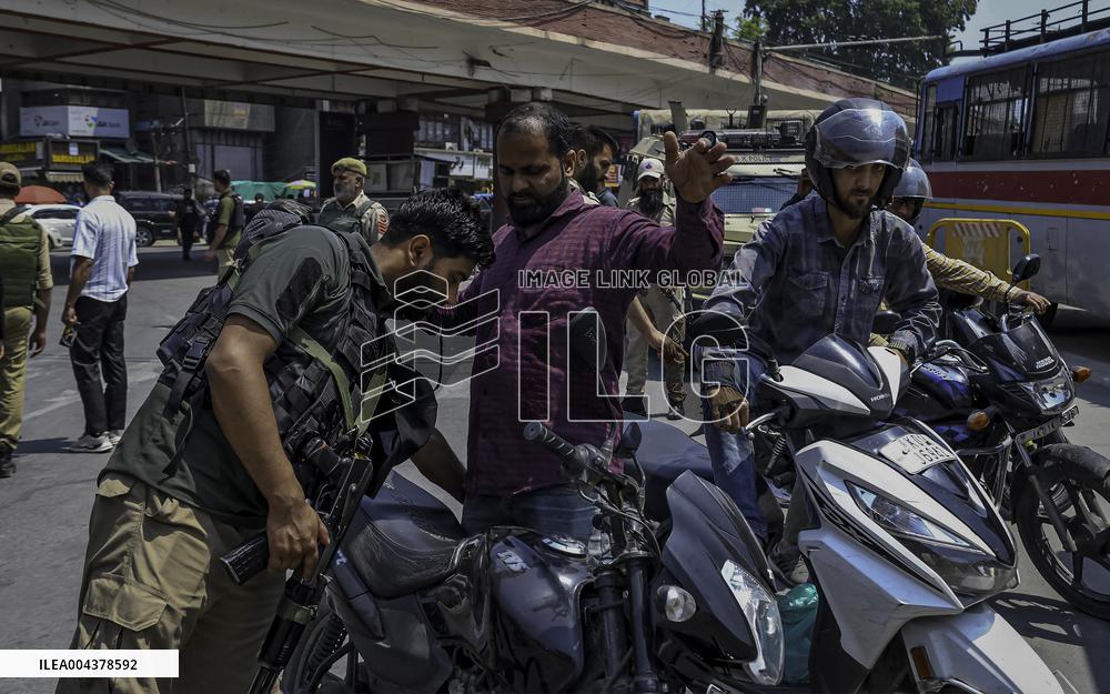 Security Heightened in Kashmir After Pahalgam Attack - India