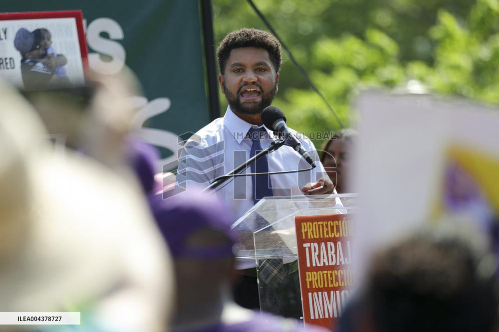 Free Abrego Rally At White House - Washington