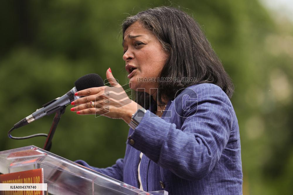 Free Abrego Rally At White House - Washington