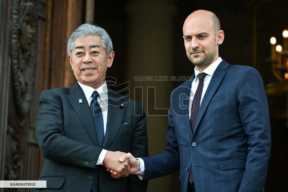 Jean Noel Barrot Welcomes Takeshi Iwaya - Paris