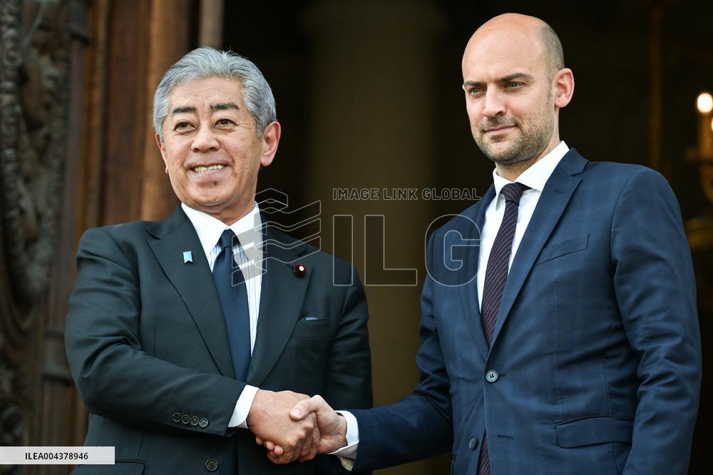 Jean Noel Barrot Welcomes Takeshi Iwaya - Paris