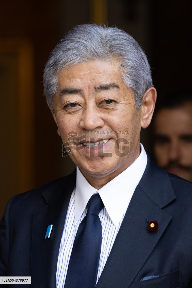 Japanese Foreign Affairs Minister arrives for a meeting at Matignon - Paris