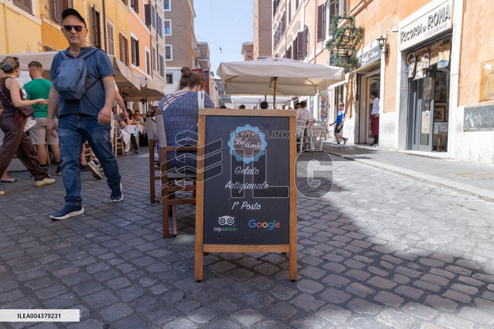 Special Franciscus Ice Cream Flavor - Italy