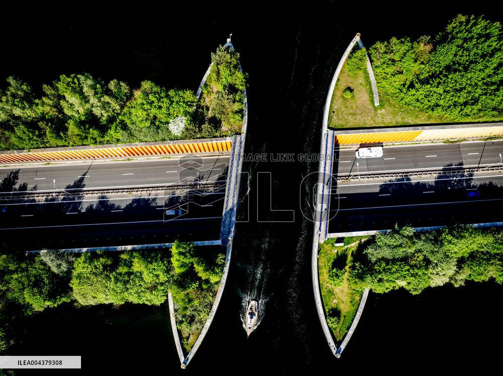 The Veluwemeer Aqueduct Illustrations - Netherlands