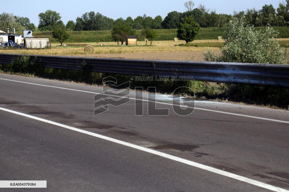 Man Stabs His Wife And Dies In Car Accident - Italy