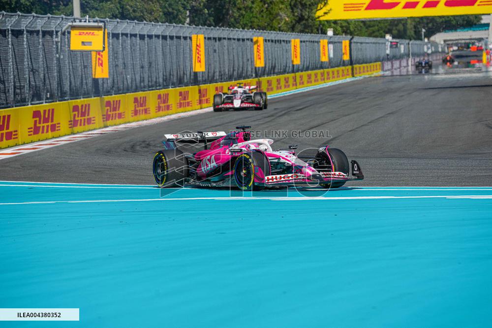 MOTORI - Formula 1 - Crypto.com Miami Grand Prix 2025 - Practice 1 and Sprint Qualifying