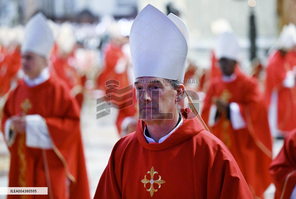Cardinals Attend the Seventh Novemdiale Mass - Vatican