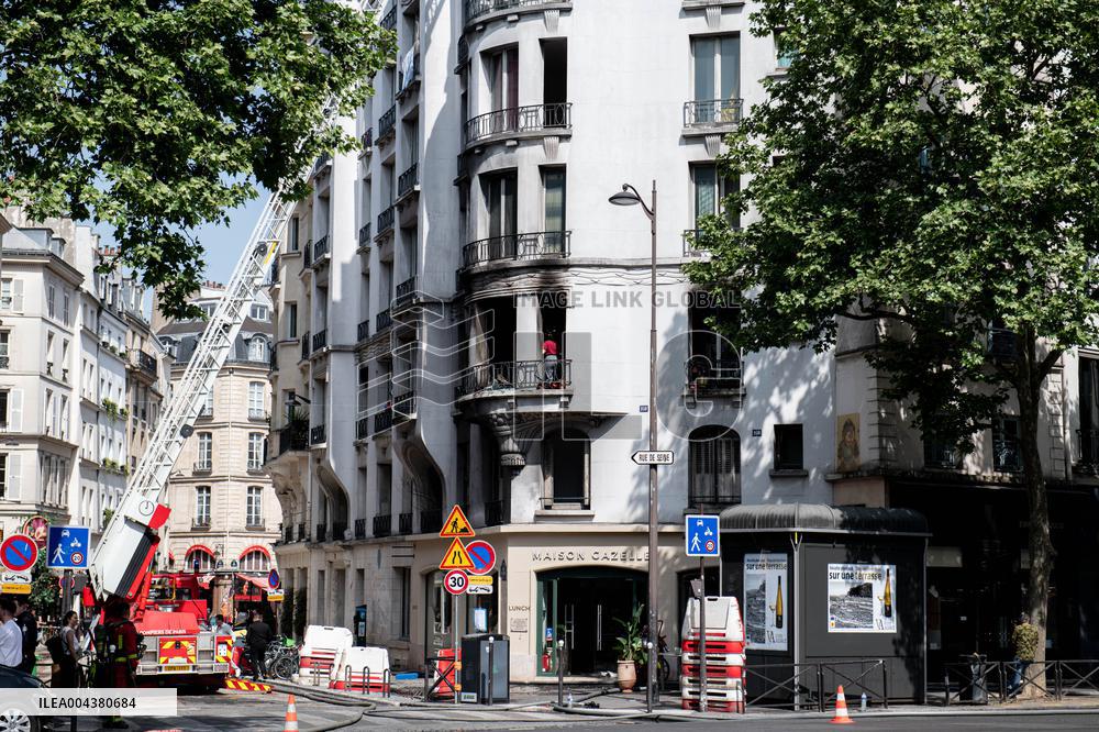 Three Injured in Serious Fire - Paris
