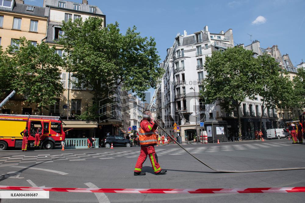 Three Injured in Serious Fire - Paris