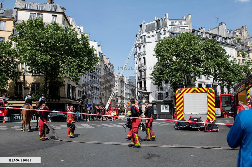 Three Injured in Serious Fire - Paris