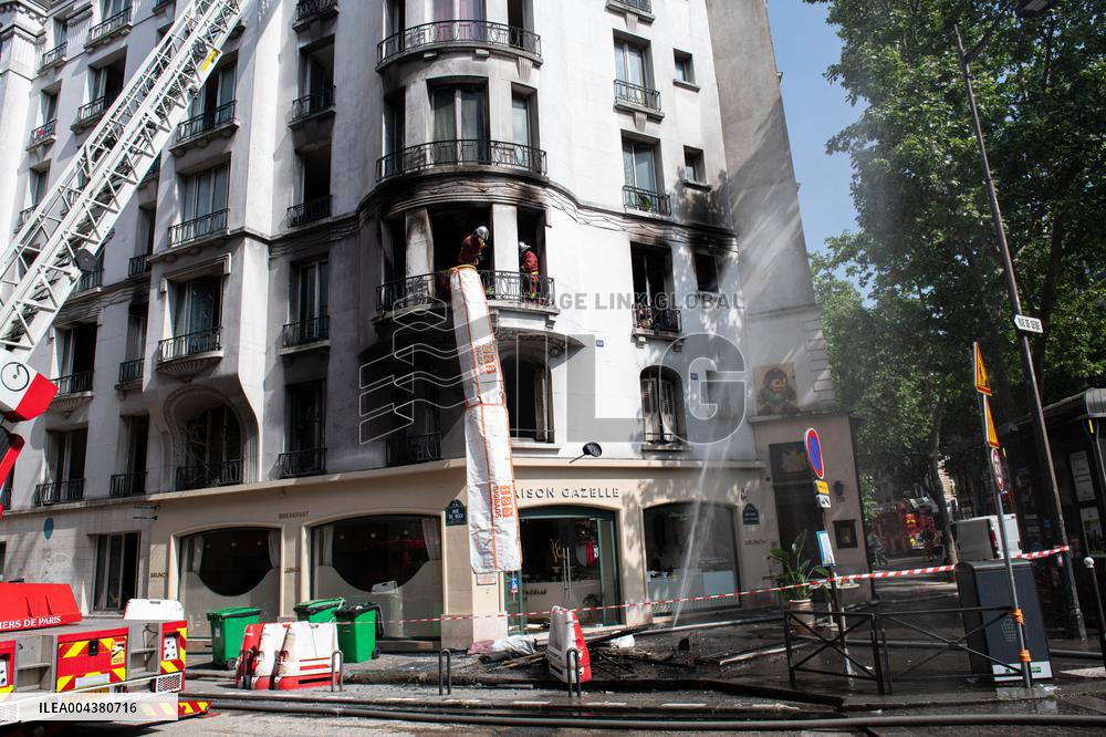 Three Injured in Serious Fire - Paris