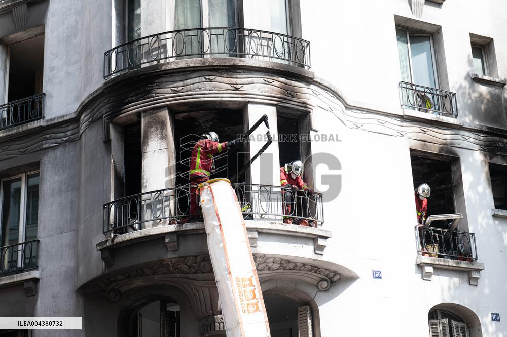 Three Injured in Serious Fire - Paris
