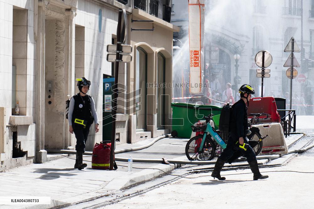 Three Injured in Serious Fire - Paris