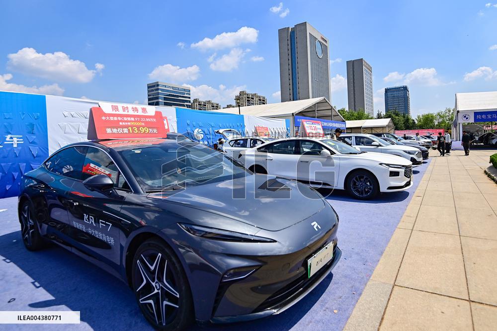 Chinese Consumer Retail Market