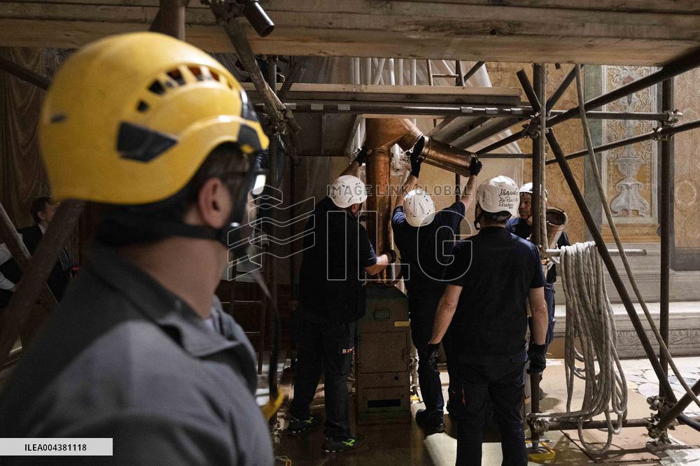 Preparation Of The Sistine Chapel For The Conclave - Vatican