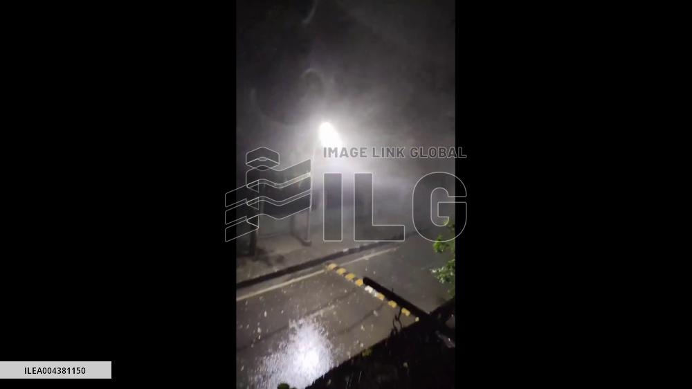 India: Severe Storms Lash Delhi-NCR, Causing Fatalities and Flight Delays 3