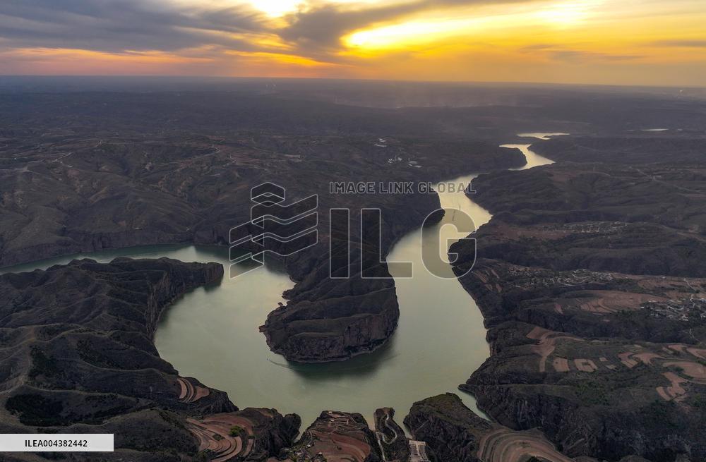 Laoniuwan Yellow River Grand Canyon in Hohhot