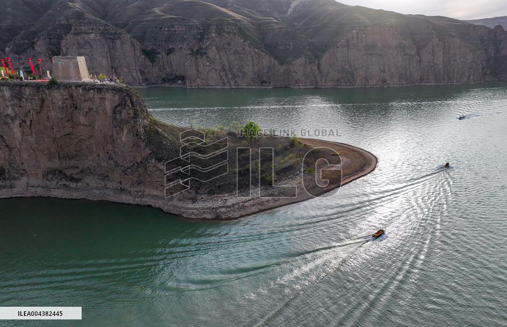 Laoniuwan Yellow River Grand Canyon in Hohhot