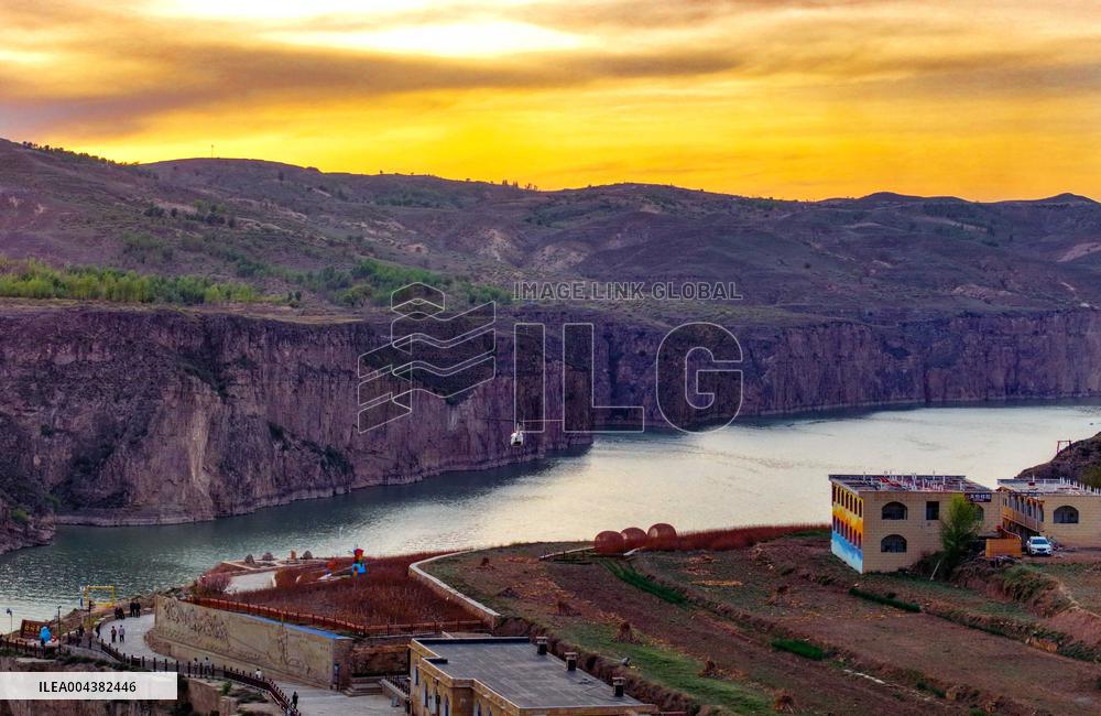 Laoniuwan Yellow River Grand Canyon in Hohhot