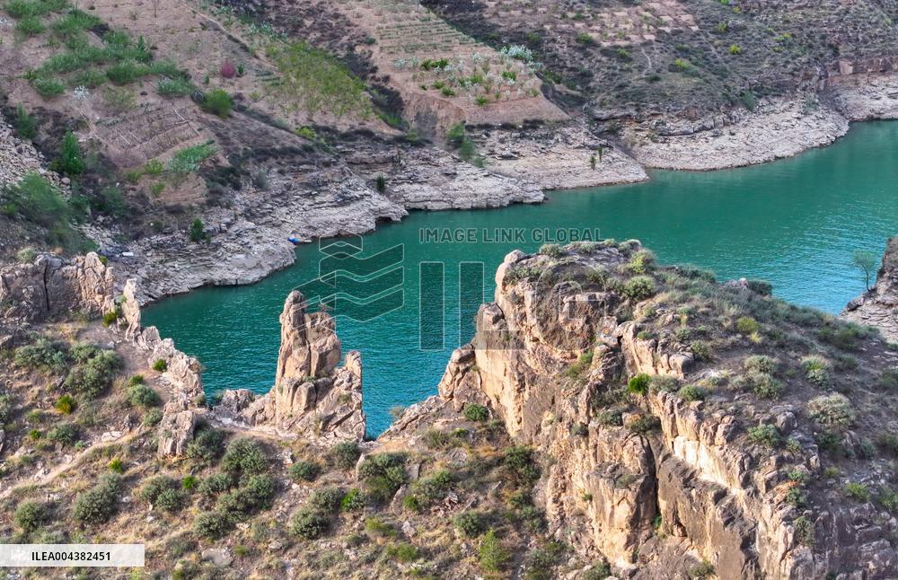 Laoniuwan Yellow River Grand Canyon in Hohhot