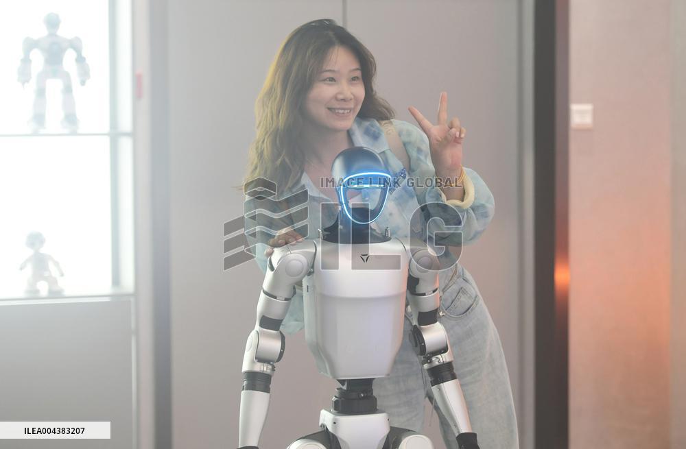 AI Black Technology Market in Hangzhou