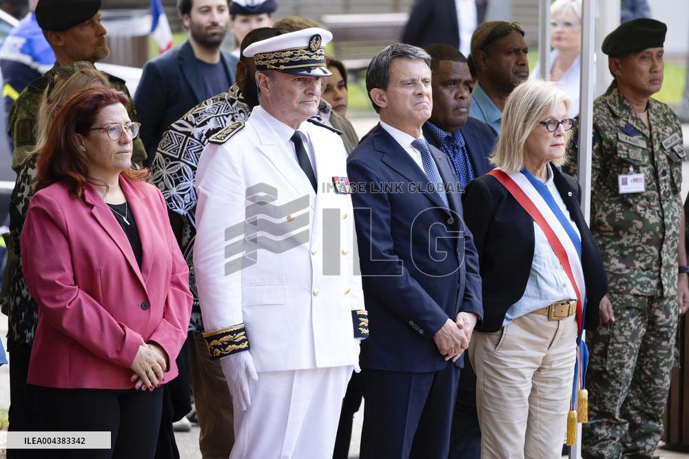 Manuel Valls Visits New Caledonia