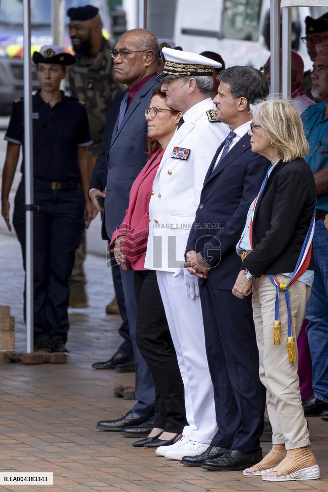Manuel Valls Visits New Caledonia