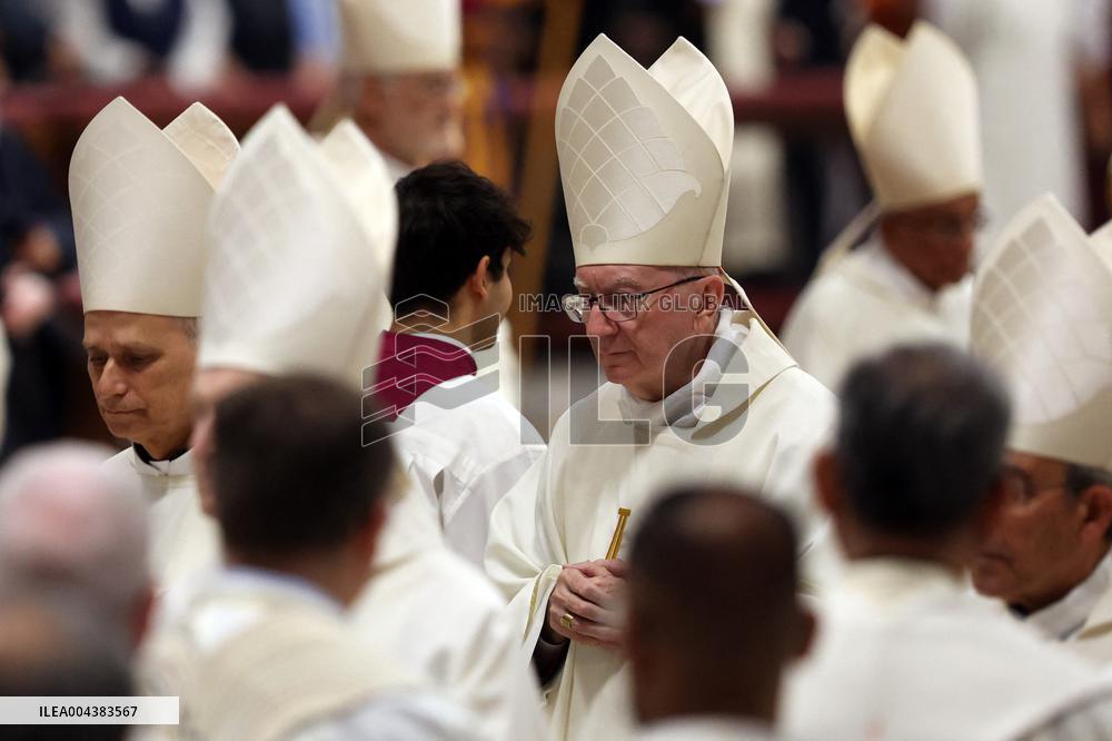 Eighth Mass of The Novendiali in Suffrage of Pope Francis - Vatican