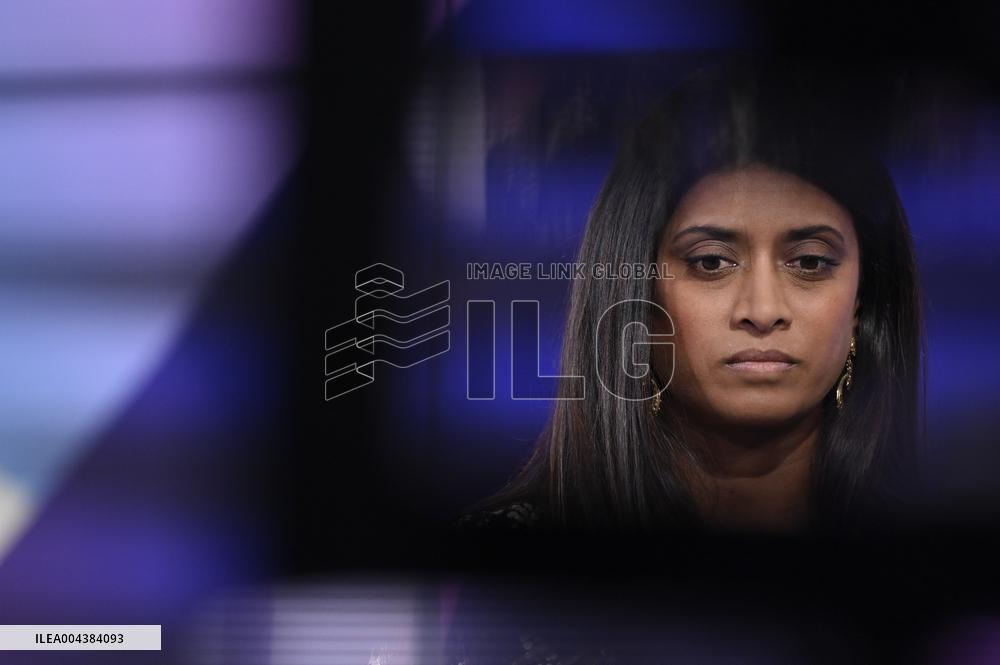 Prisca Thevenot On Dimanche En Politique - Paris