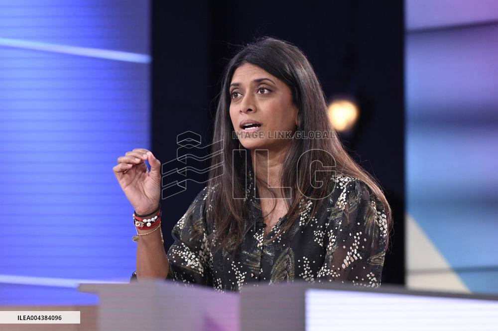 Prisca Thevenot On Dimanche En Politique - Paris