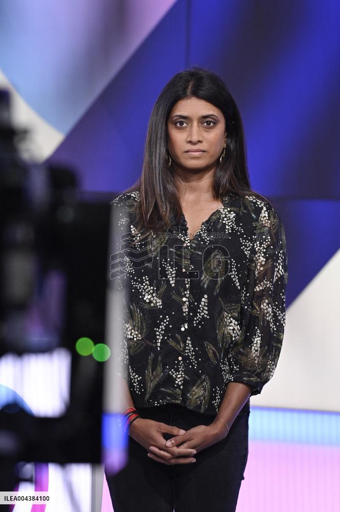 Prisca Thevenot On Dimanche En Politique - Paris