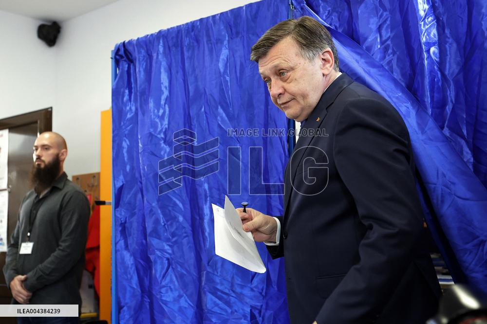 Romanian Presidential Election Rerun Voting - Bucharest