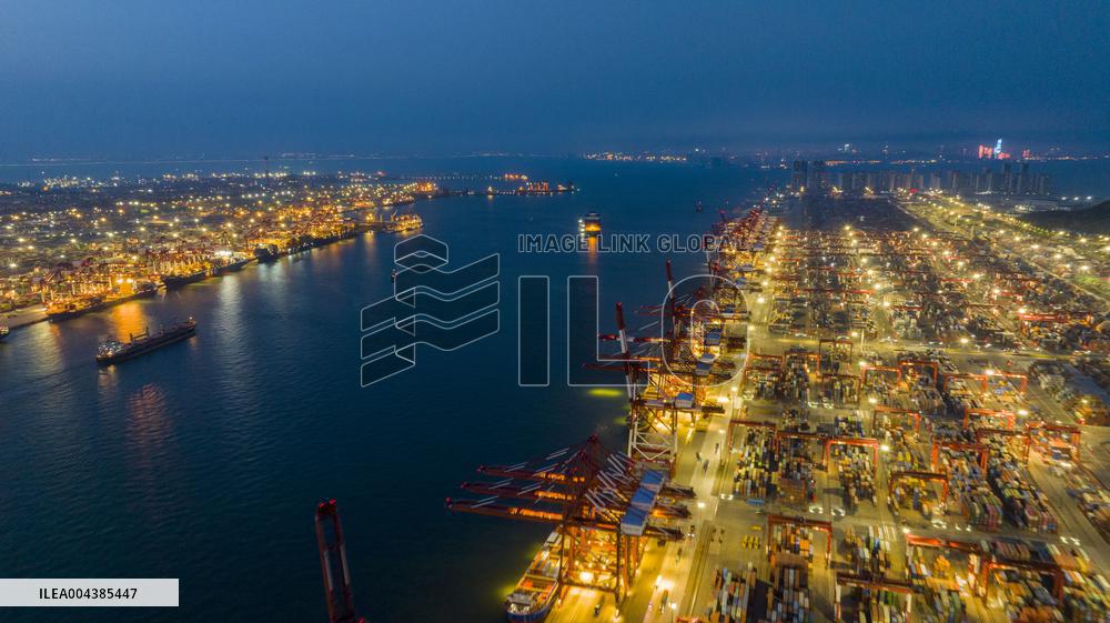 Qingdao Port Container Export