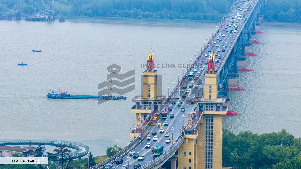 May Day Holiday Return Peak