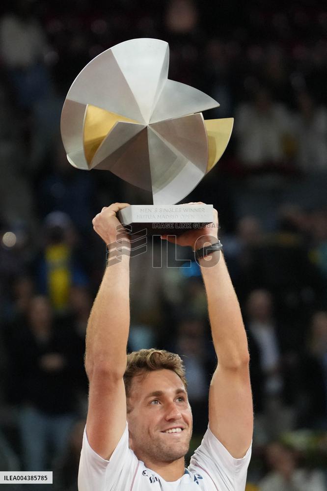 Casper Ruud Wins Mutua Madrid Open - Madrid