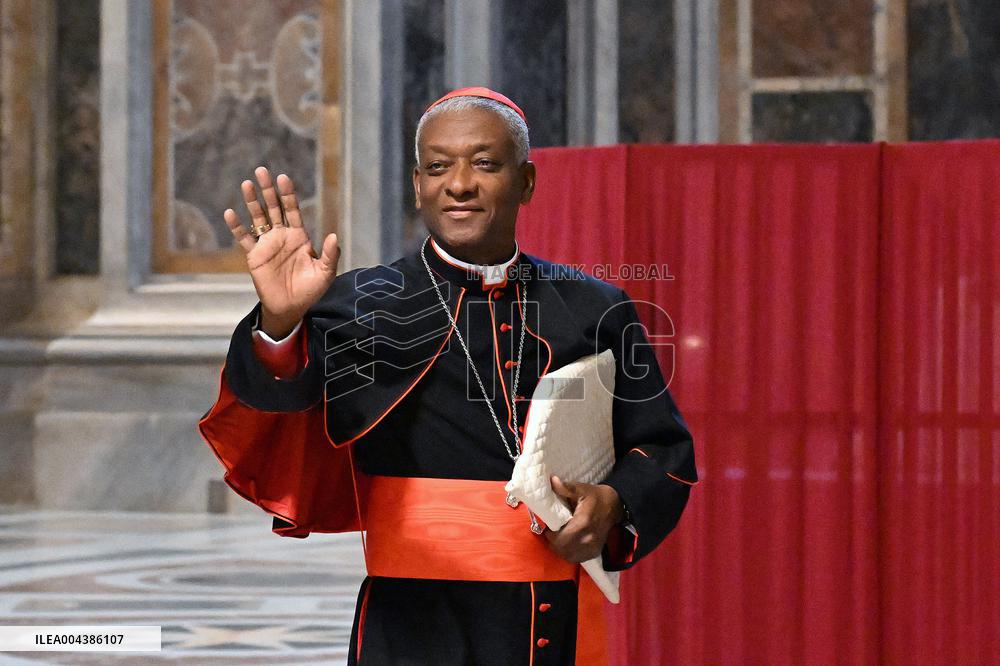 Cardinals at Ninth Novemdiales Mass - Vatican