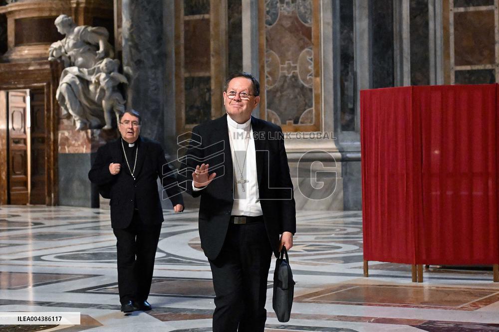 Cardinals at Ninth Novemdiales Mass - Vatican