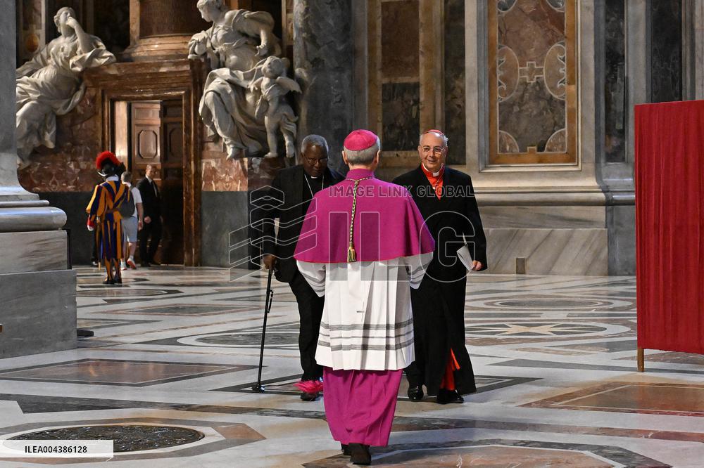 Cardinals at Ninth Novemdiales Mass - Vatican