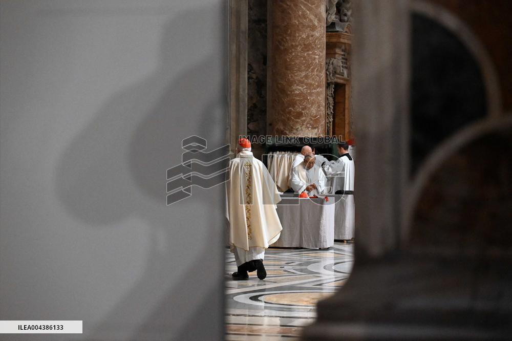 Cardinals at Ninth Novemdiales Mass - Vatican