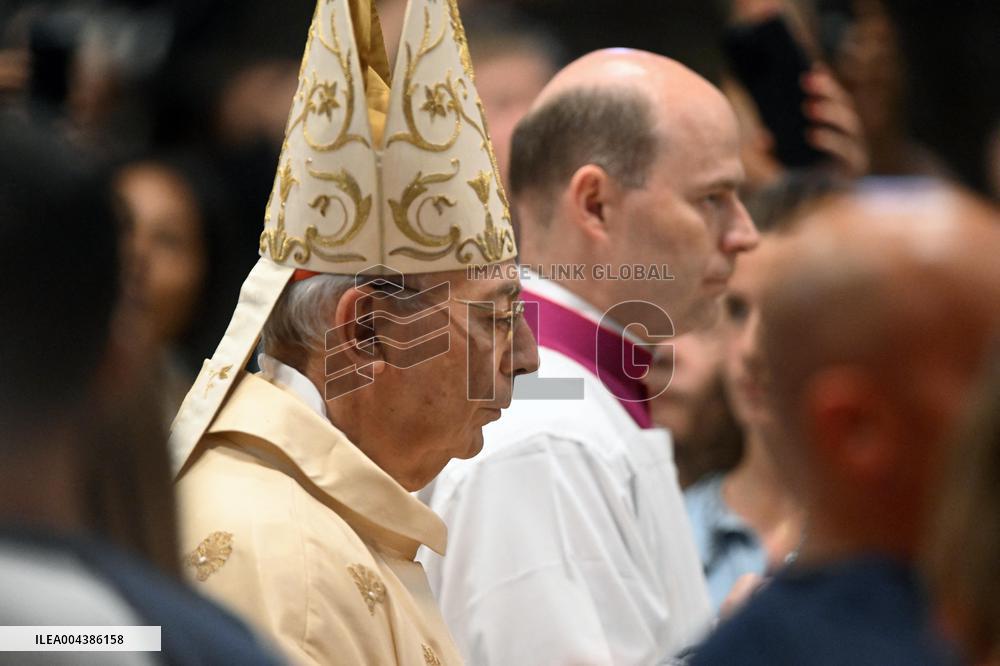 Cardinals at Ninth Novemdiales Mass - Vatican