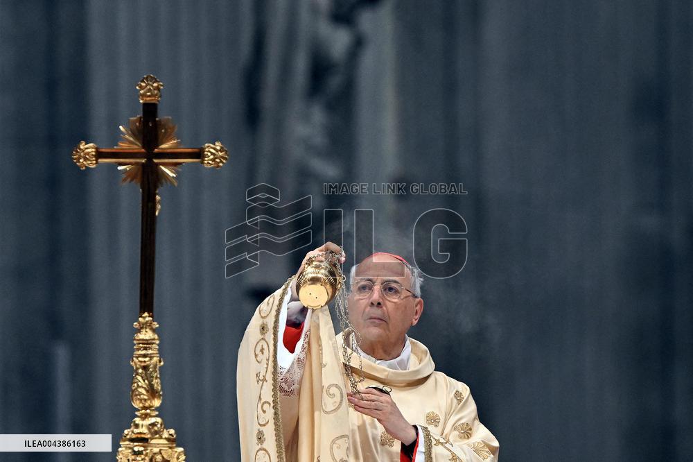 Cardinals at Ninth Novemdiales Mass - Vatican