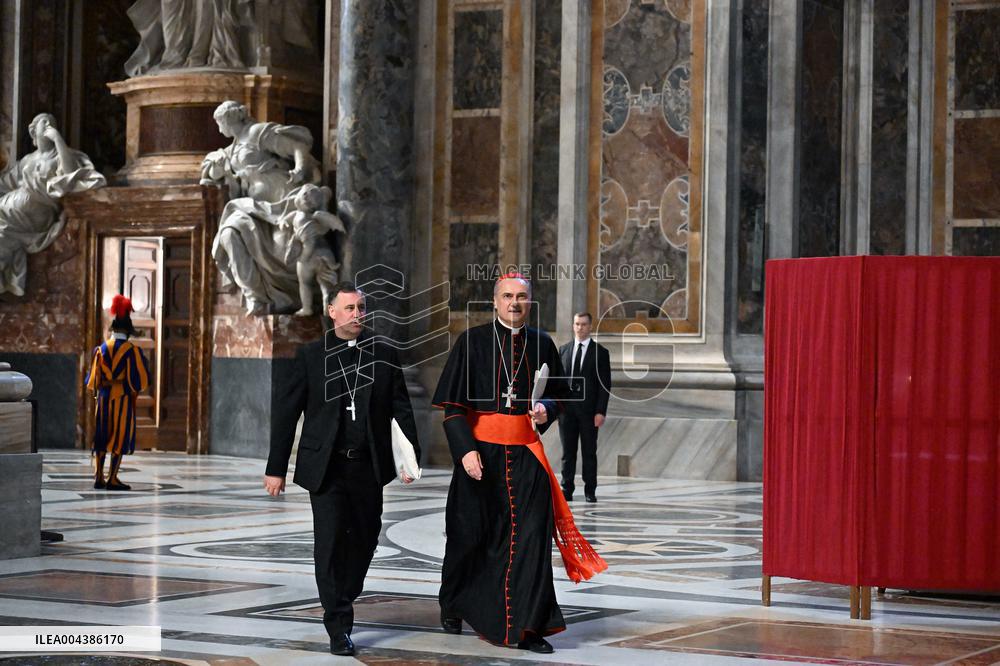 Cardinals at Ninth Novemdiales Mass - Vatican