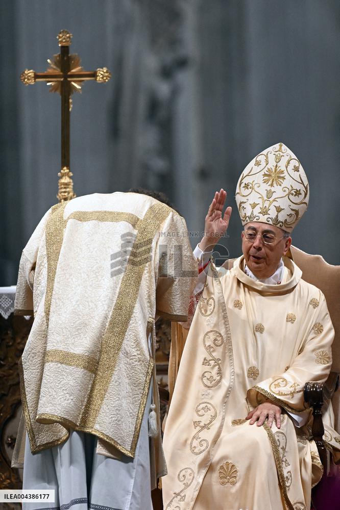 Cardinals at Ninth Novemdiales Mass - Vatican
