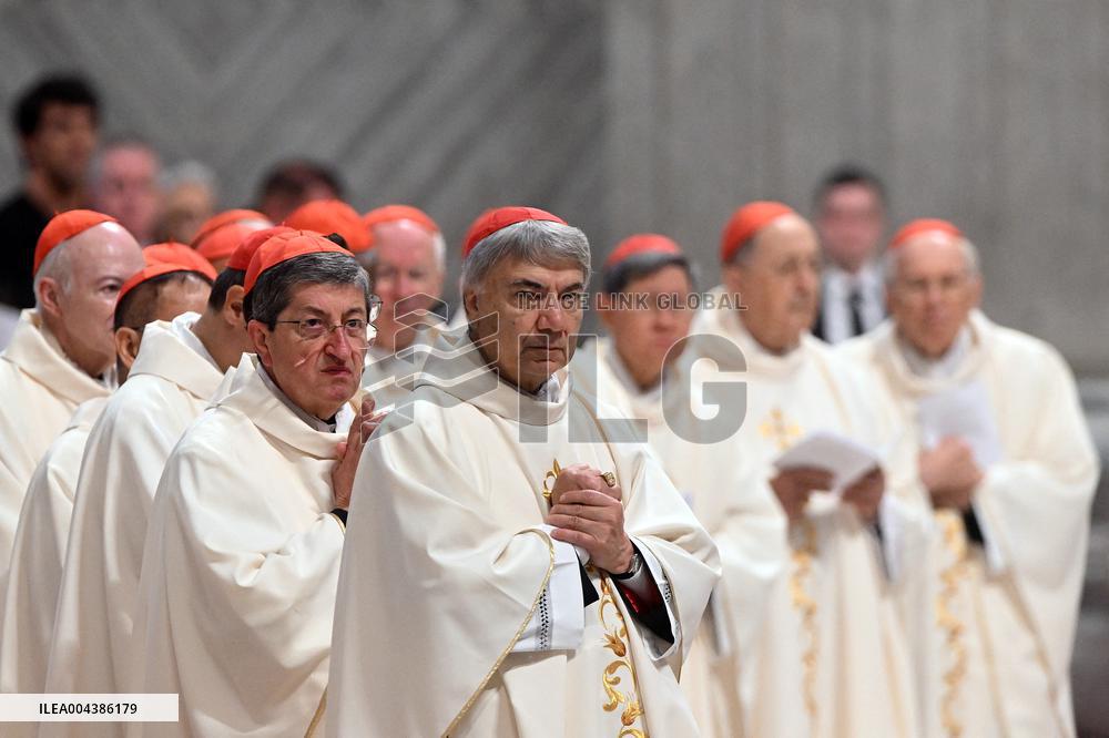 Cardinals at Ninth Novemdiales Mass - Vatican