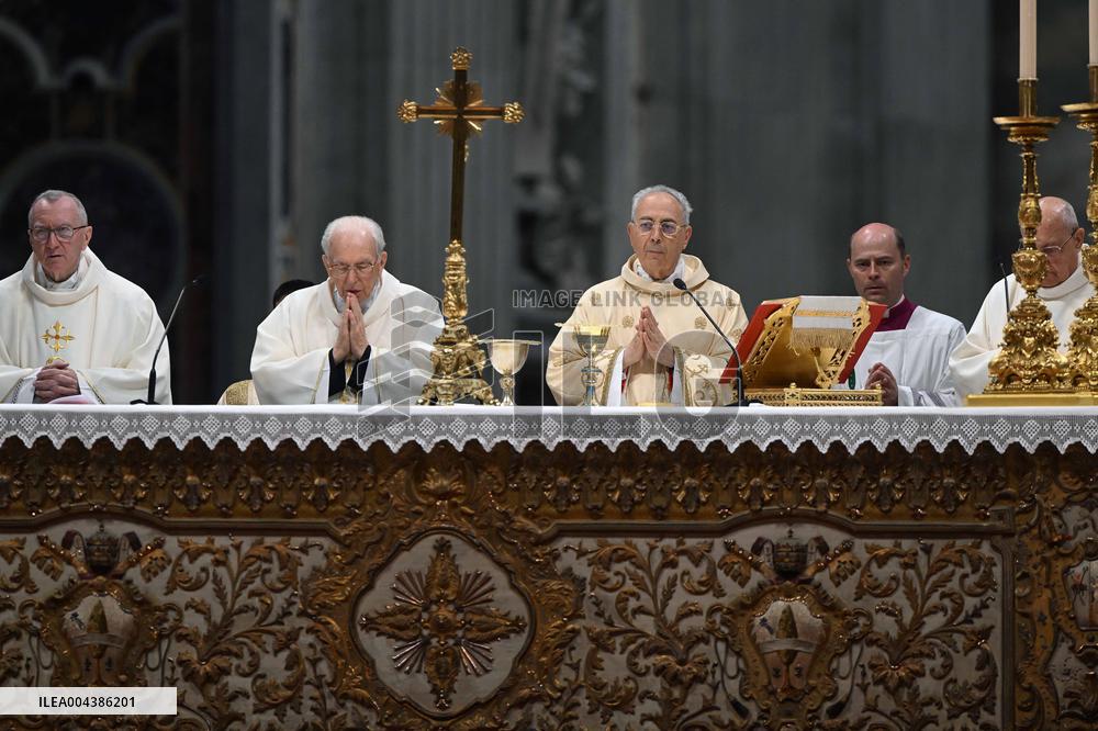Cardinals at Ninth Novemdiales Mass - Vatican